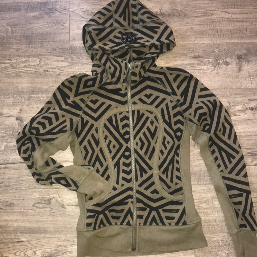 Lululemon Scuba Full Zip Hoodie Sz. 6